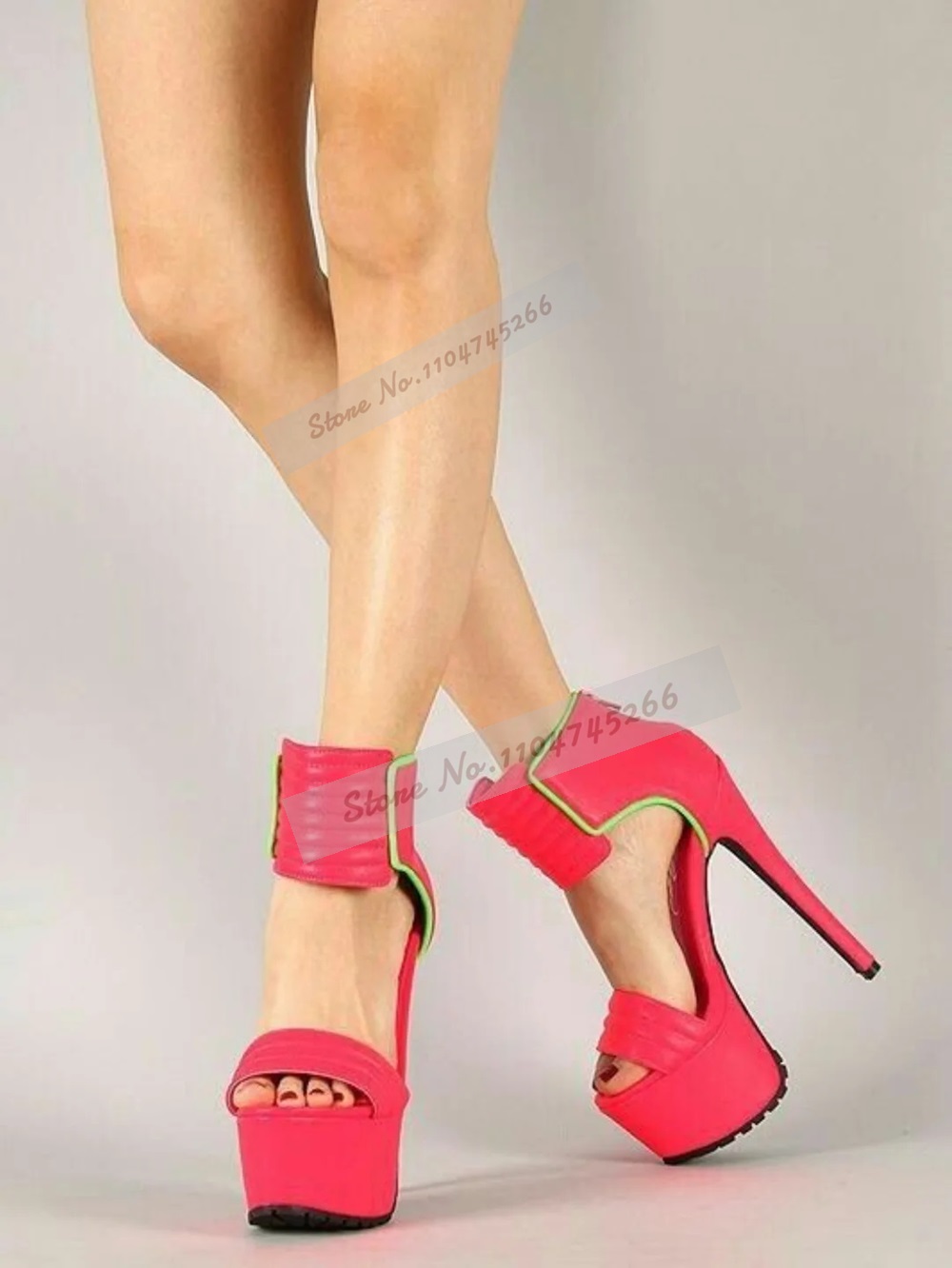 Rose Red Matte Leather Striped - Wide Fit Heels recensie en prijs