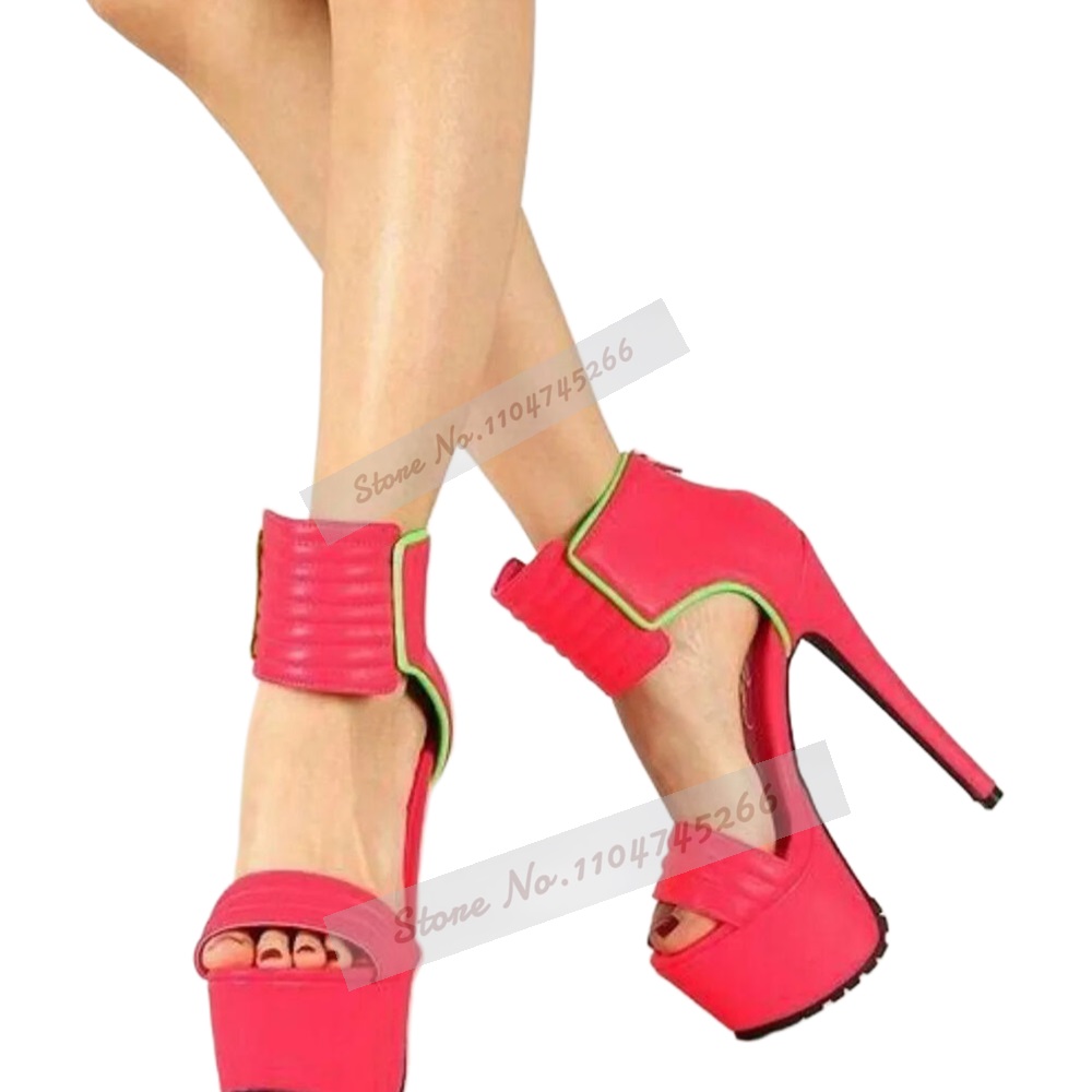 Rose Red Matte Leather Striped - Wide Fit Heels recensie en prijs
