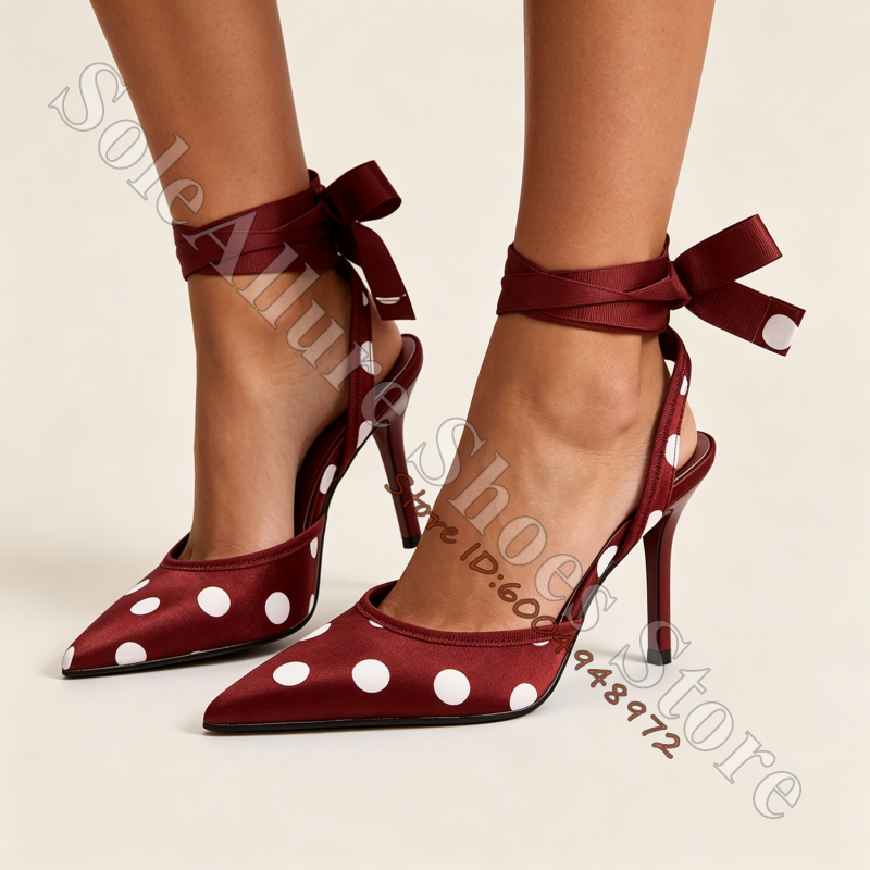 Satin White Polka Dot Pointed  - Wide Fit Heels recensie en prijs