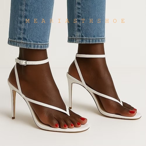 Beige Black Cross Straps Flip- - Clear Strap Heel recensie en prijs